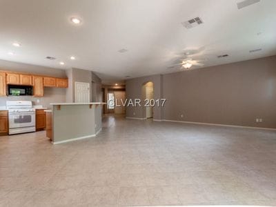 Building Photo - 924 Royal Plum Ln