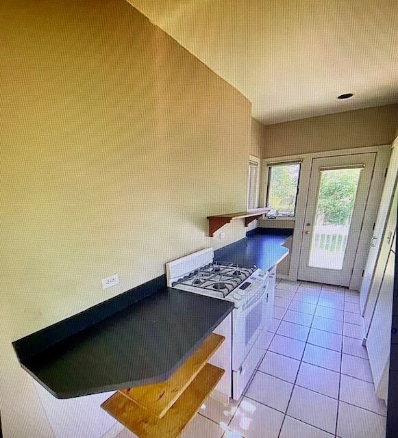 Foto del edificio - 2410 Overlook Rd