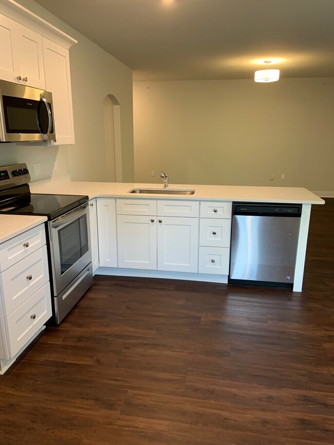 Foto del edificio - Crystal Pines Building 3