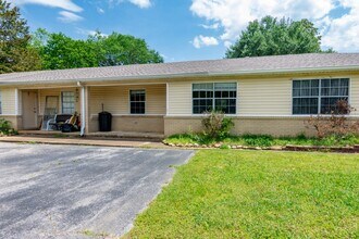 Building Photo - 8810 Springfield Rd