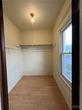 Building Photo - 309 Griffiths St