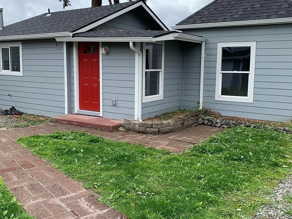 Primary Photo - 5501 108th Ave Ct E