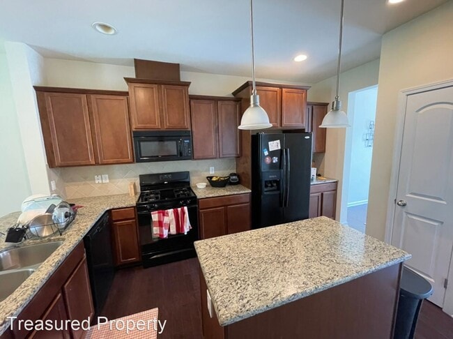 Foto del edificio - 2 br, 2.5 bath House - 204 Mt Evans Drive