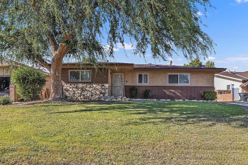 5008 College Ave, Bakersfield, CA 93306 House Rental in Bakersfield, CA