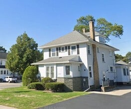 Building Photo - 2729 Dewey Ave