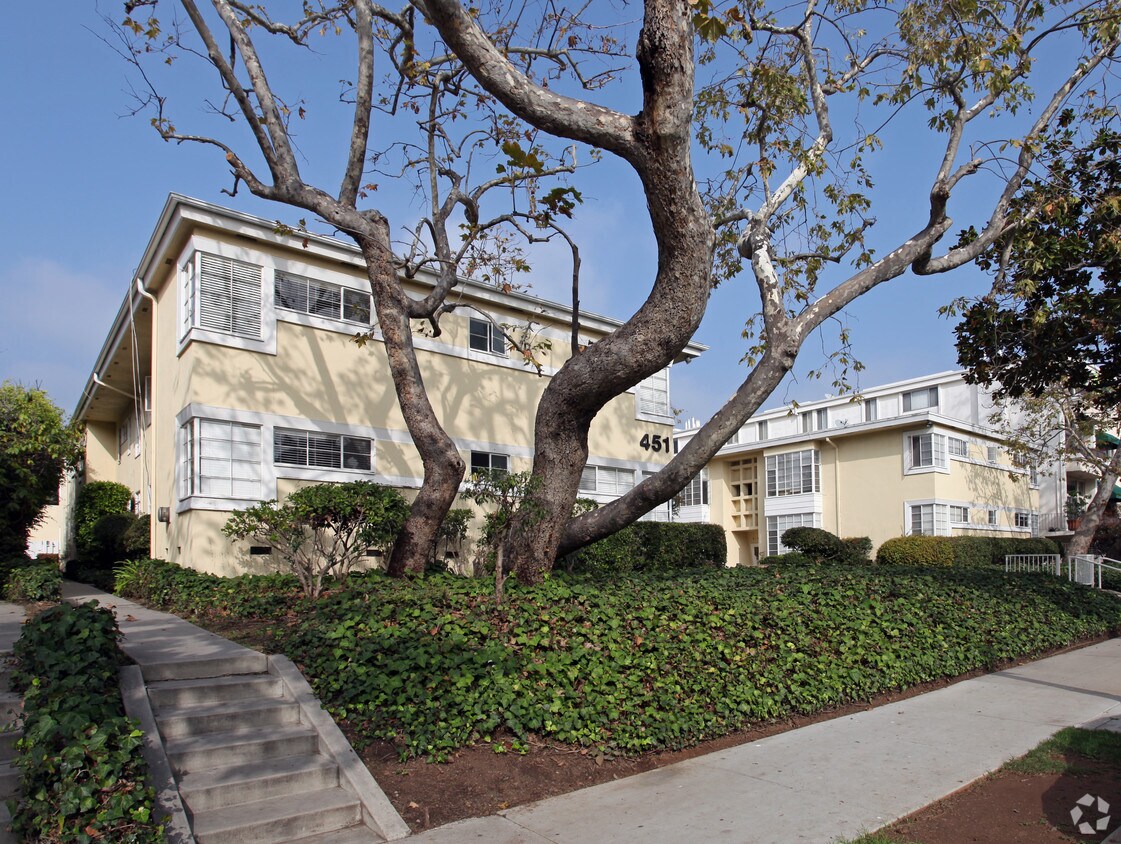 Primary Photo - The Seacliff