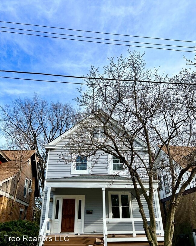 Building Photo - 4 br, 2 bath House - 438 Considine Ave