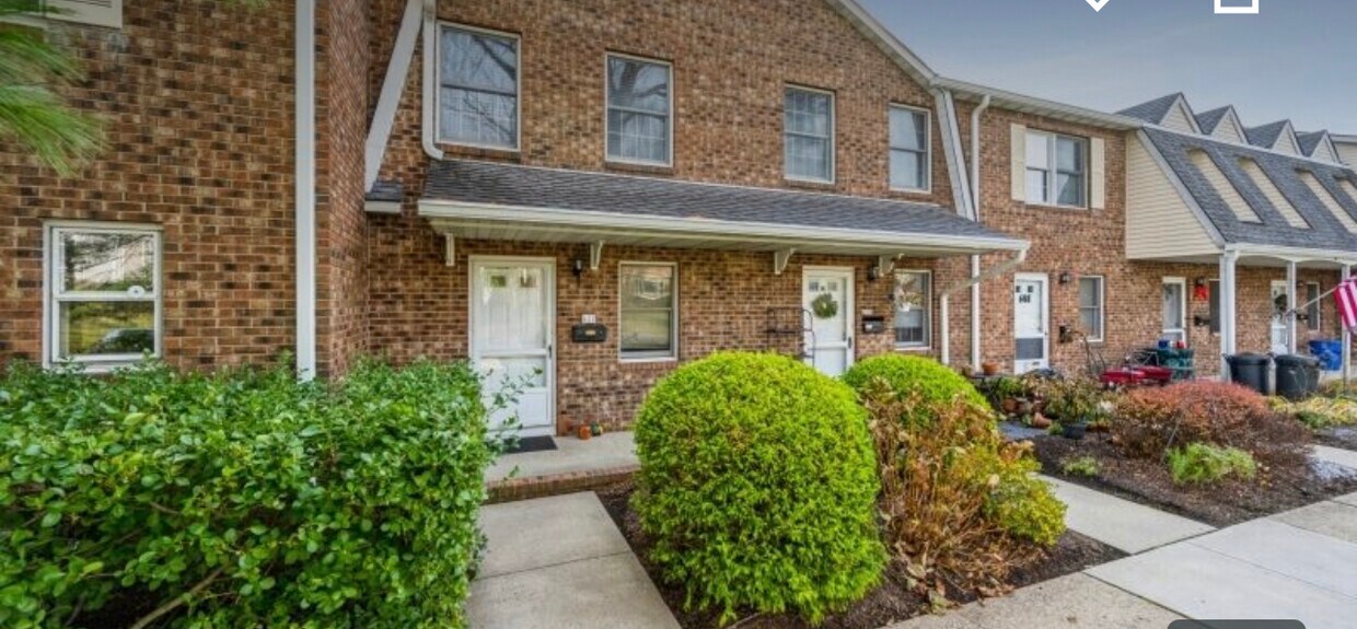 Foto principal - 612 4th Ave