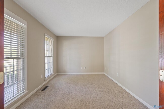 Foto del edificio - 115 Medicine Bend Ct