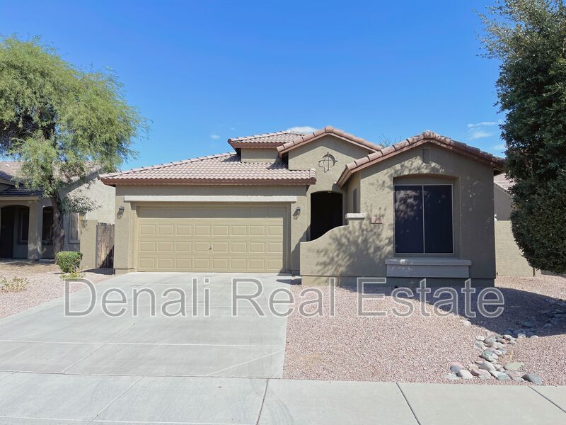 Primary Photo - 3326 E Powell Ct