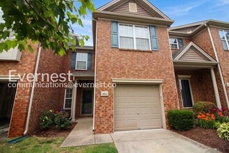 Building Photo - 8904 Greylock Dr