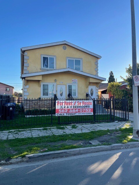 Foto del edificio - 238 E 73rd St