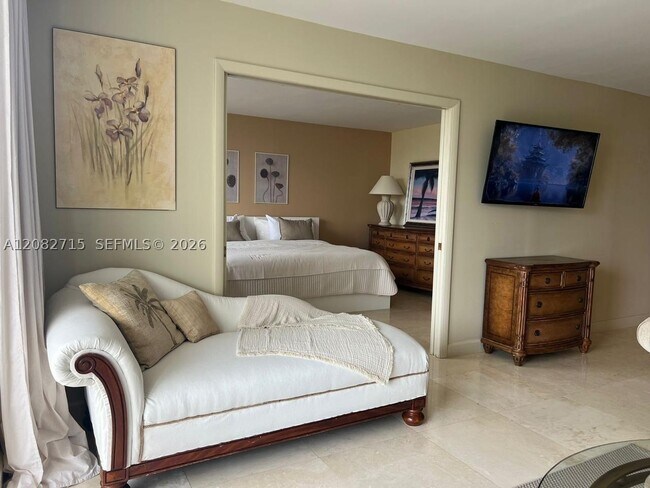 Foto del edificio - 18151 NE 31st Ct