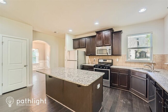 Foto del edificio - 4050 Tarnwood Place, Douglasville, GA, 30135