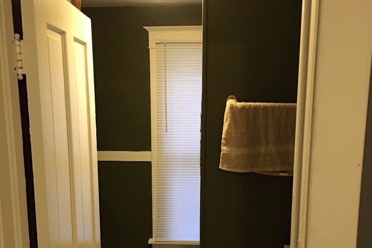 Bathroom - 175 N Washington St