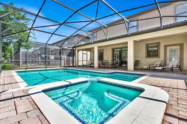 Foto del edificio - 1466 N Myrtlewood St