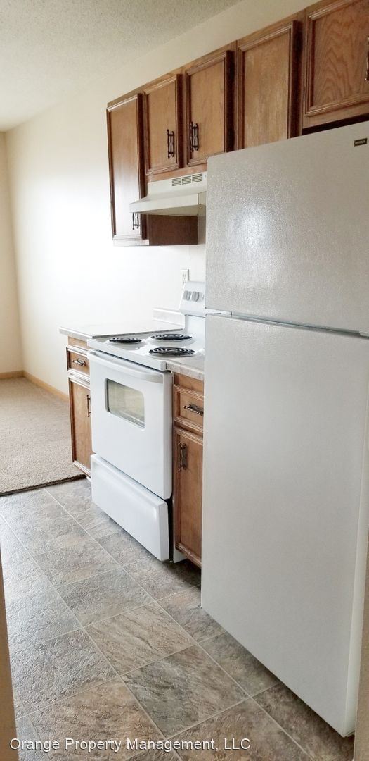 Foto del edificio - 1408 Oak Manor Ave S