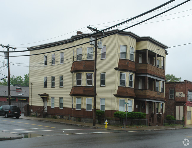 Building Photo - 32-34 Water St