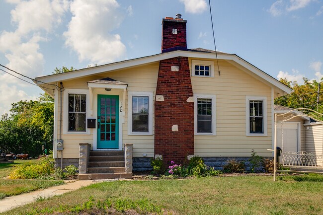 Building Photo - 128 Grant St