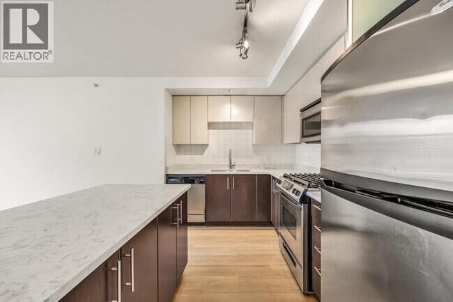 Building Photo - 2289 Yukon Crescent