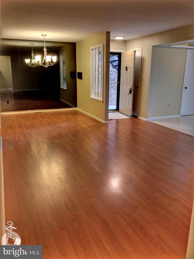 Foto del edificio - 3 Allison Pl