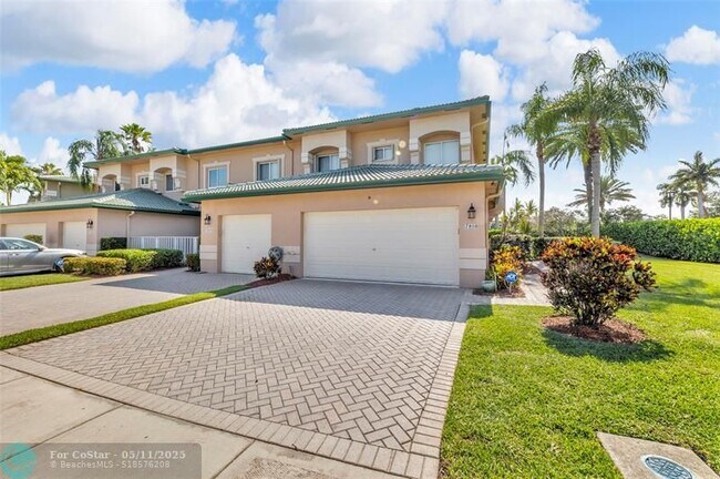 Foto del edificio - 7808 Exeter Blvd E