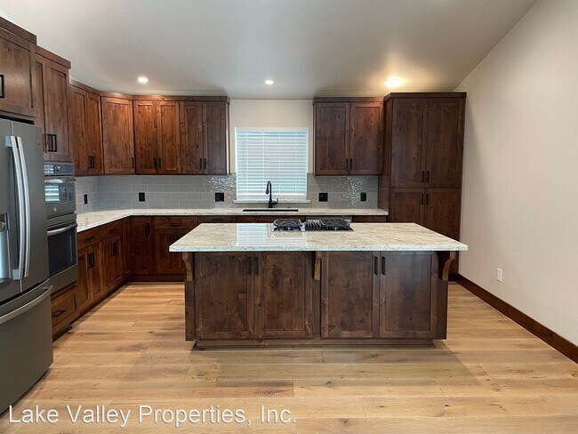 Foto del edificio - 3 br, 2 bath House - 1149 Bonanza Ave. #1