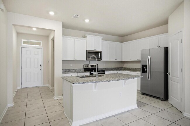 Foto del edificio - 165 Redbud Rd