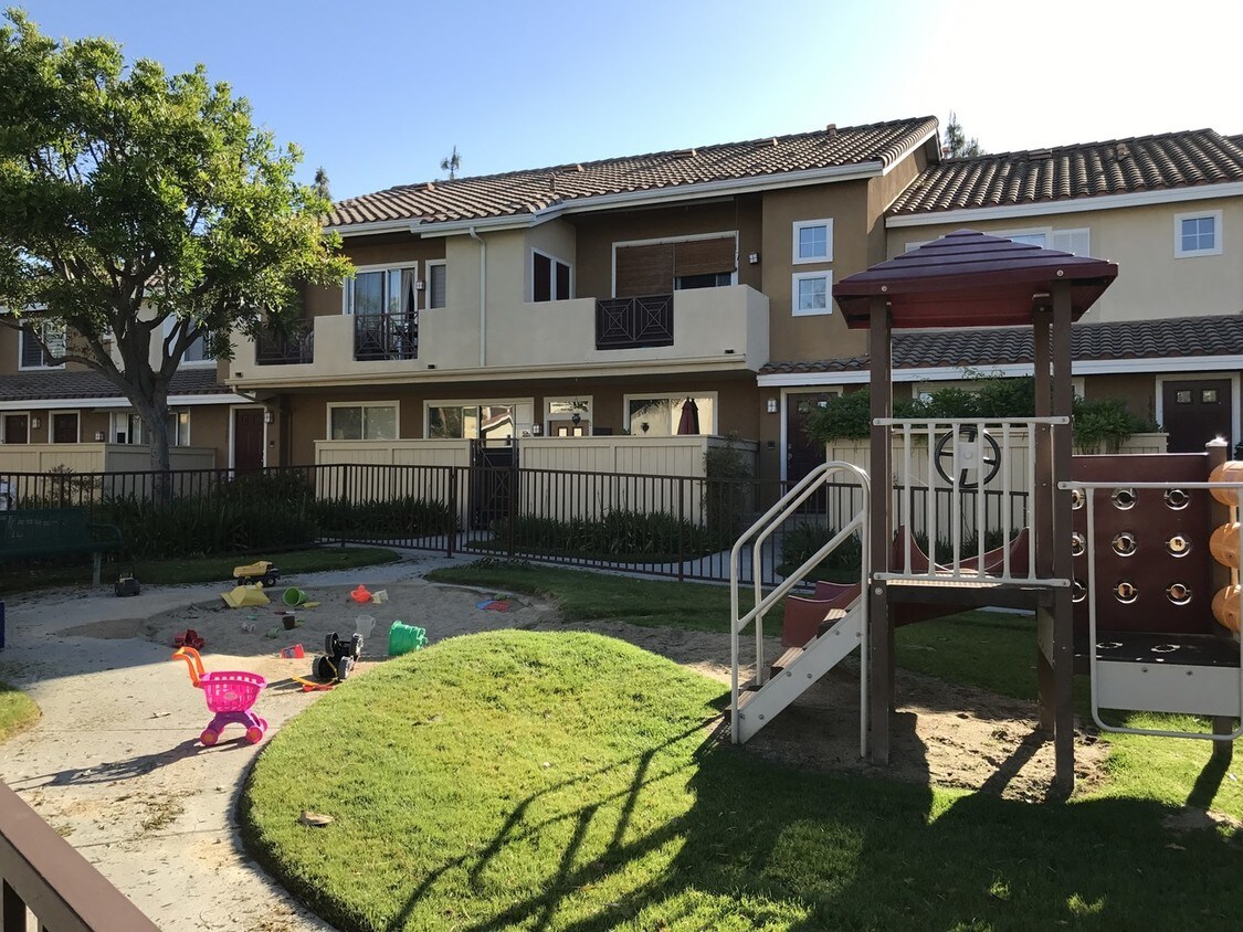 19605 Agria Way Unit 19605, Portola Hills, CA 92679 Condo for Rent in