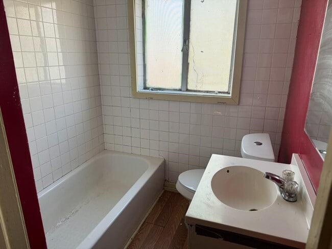 Building Photo - 2124 47th St Ensley