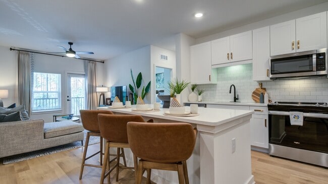 Building Photo - The Archer