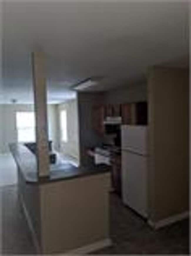 Building Photo - 469 E McKinley St