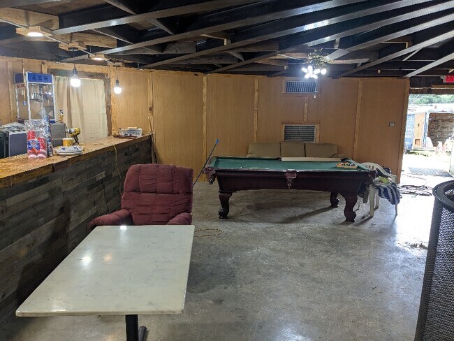 Foto del edificio - 526 Allen Dr