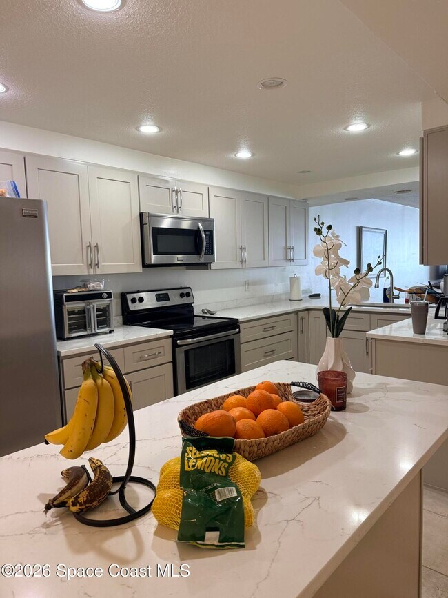 Foto del edificio - 3221 S Atlantic Ave