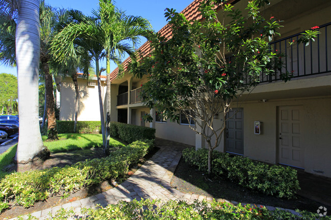 Building Photo - The Gardens Apartments