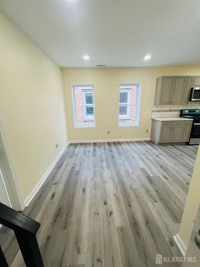 Foto del edificio - 362 Lawrie St