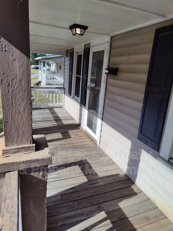 Photo - 2713 Old Greensboro Rd House