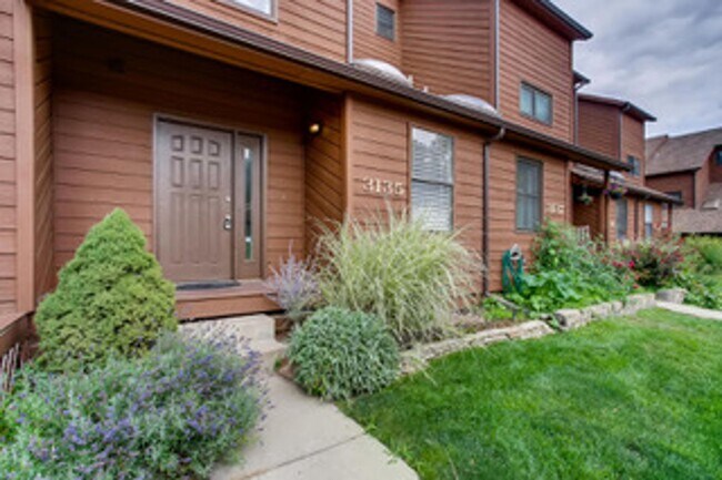 Foto del edificio - Beautiful 3 Bedroom Townhome in North Boulder