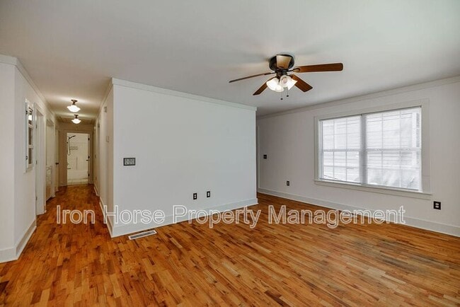 Building Photo - 205 Third Street