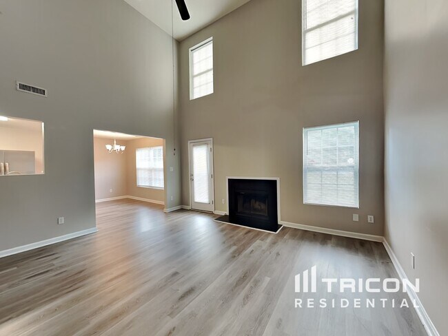 Foto del edificio - 4309 Grandover Dr