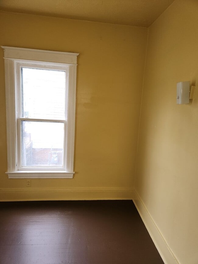 Foto del edificio - 11 Renwood St