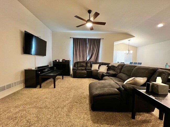 Building Photo - Looking For A New Place to Call Home?