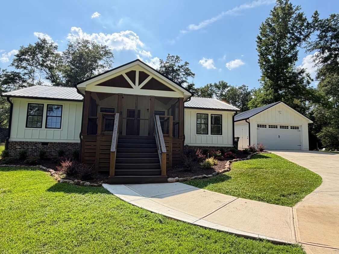 Renovated Ranch in Oconee County - Renovated Ranch in Oconee County