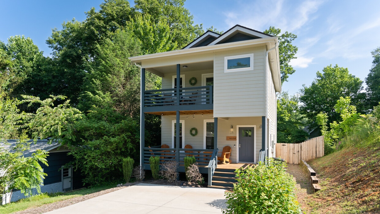 Foto principal - 28 Wentworth Ave