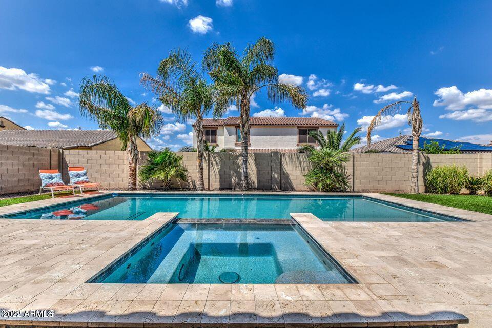 Foto principal - 2902 E Redwood Pl