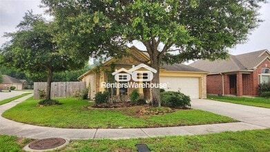 Building Photo - 26107 Lillian Springs