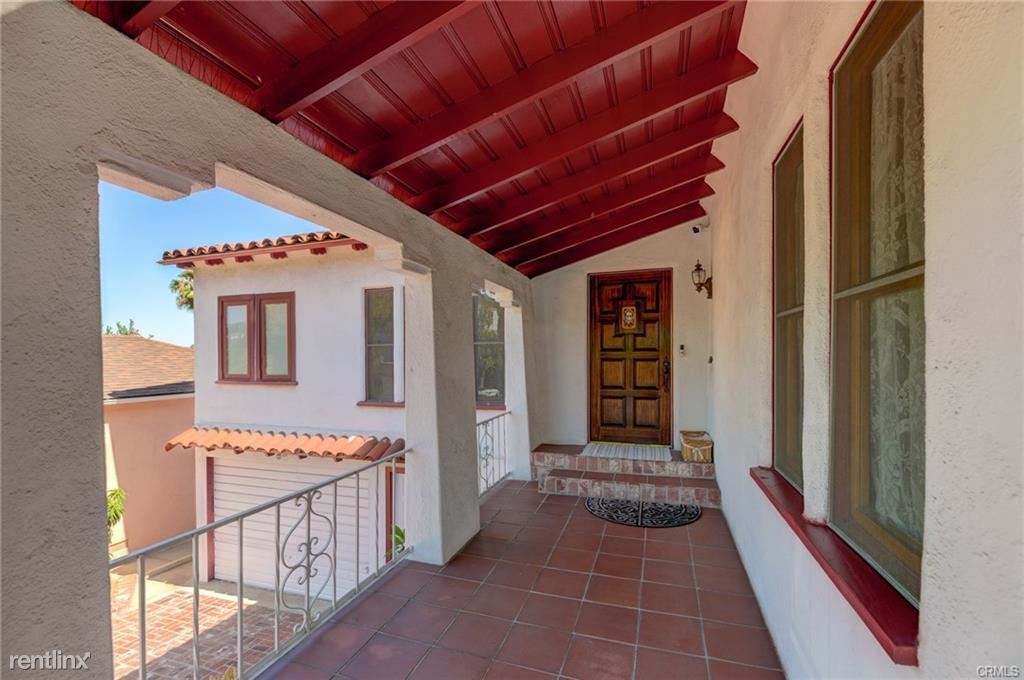 Primary Photo - 3 br, 2 bath House - 1513 E Garfield Ave