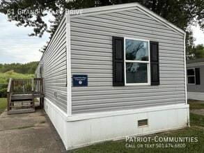 Building Photo - 61 Grand Valley Dr