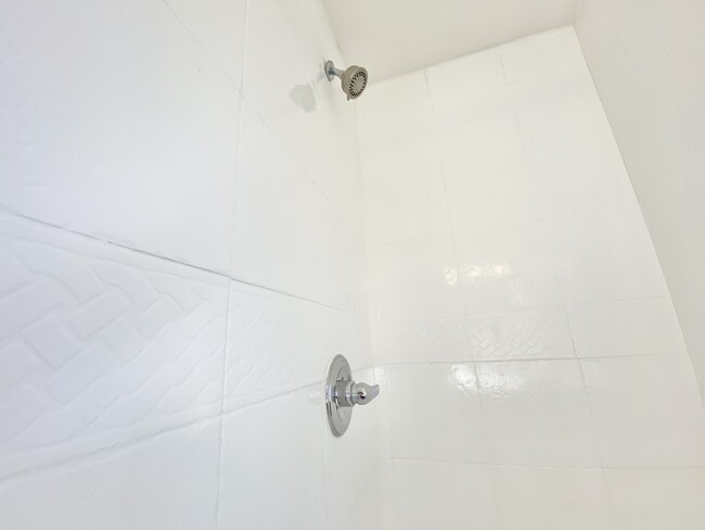 Building Photo - 2613 S Sepulveda Blvd Los Angeles, CA 90064