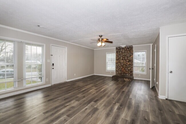 Foto del edificio - 6707 Willow Twig Rd